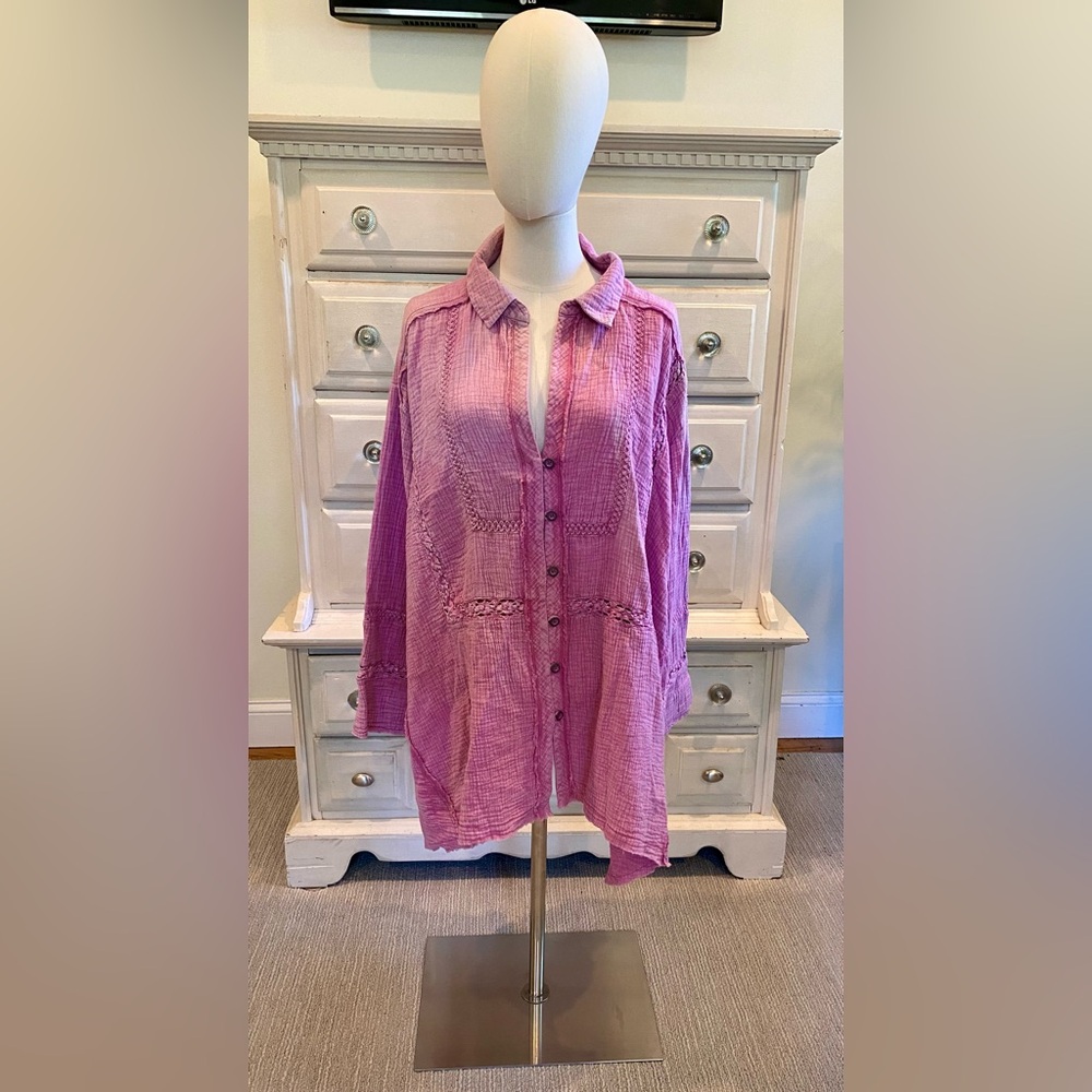WE THE FREE  Frayed Raspberry Pink Shirt